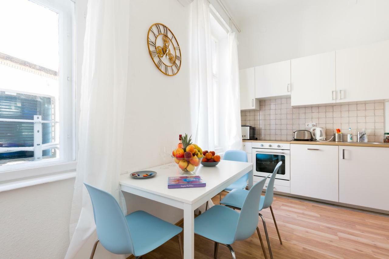 Best Vacation Apartment In บูดาเปสต์ ภายนอก รูปภาพ