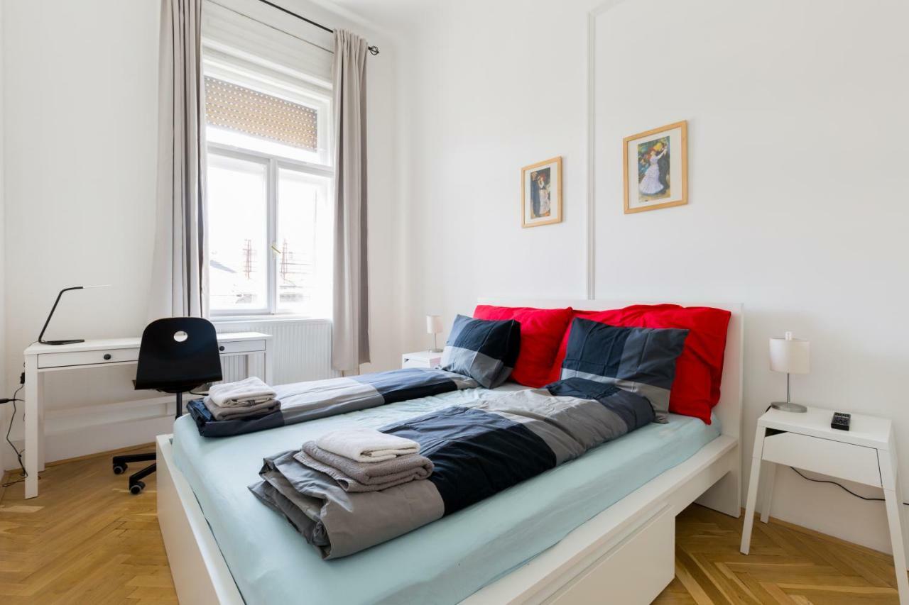 Best Vacation Apartment In บูดาเปสต์ ภายนอก รูปภาพ