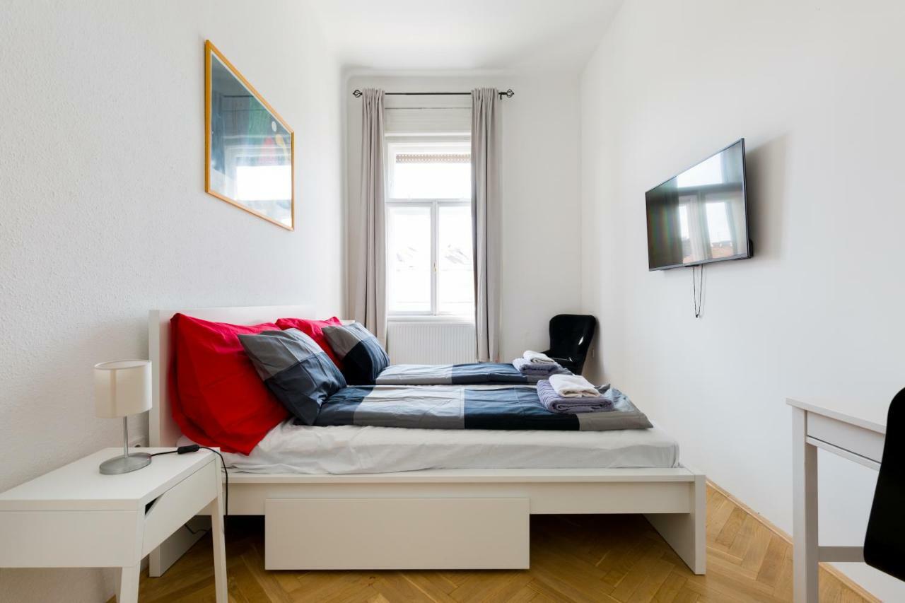 Best Vacation Apartment In บูดาเปสต์ ภายนอก รูปภาพ